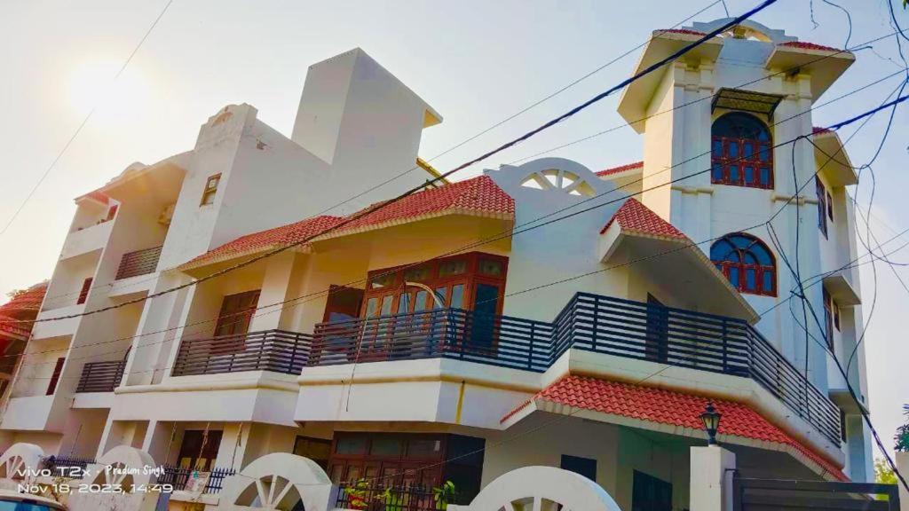 Mauji'S Villa Hotel & Guest House Prayagraj Exterior foto