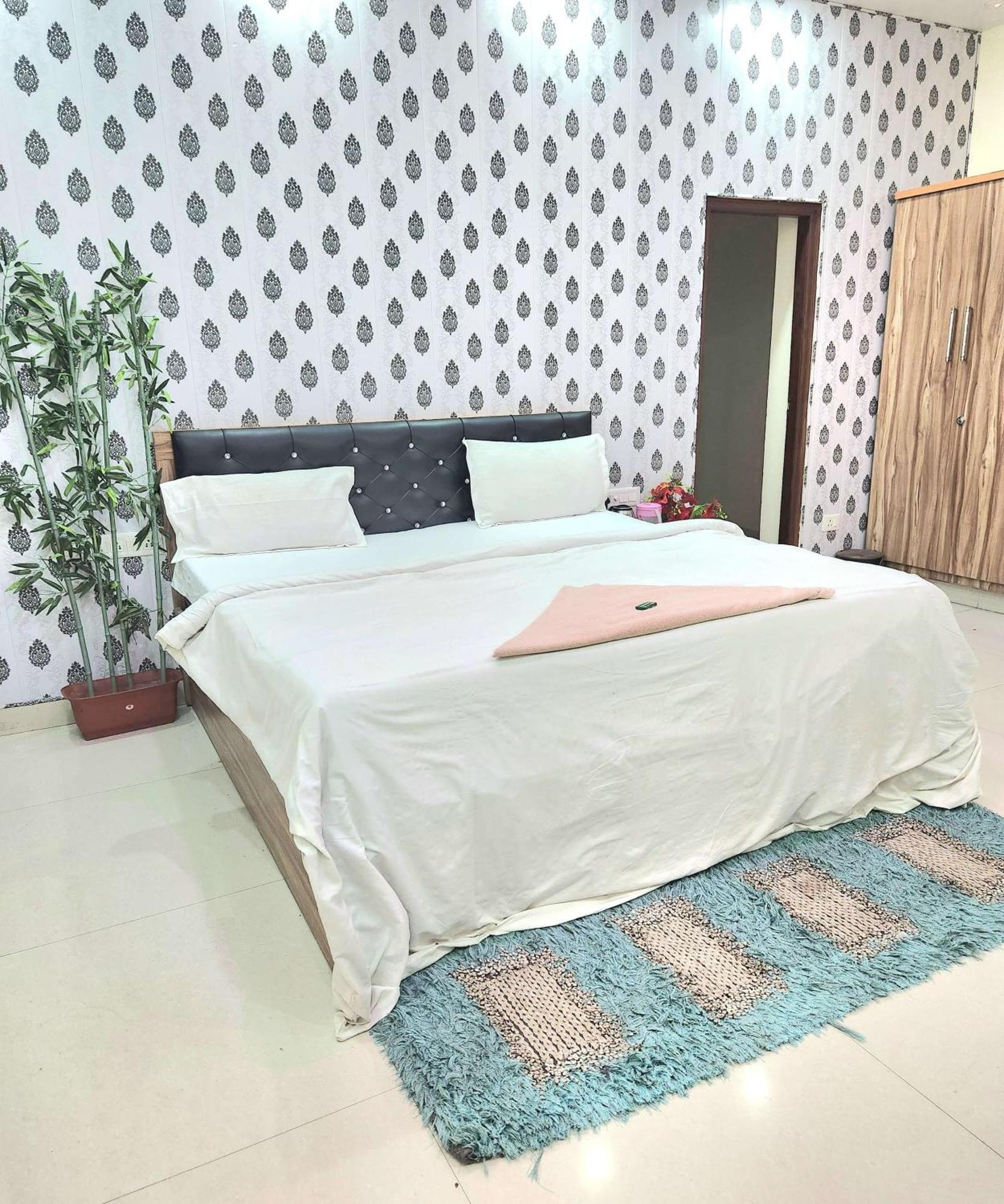 Mauji'S Villa Hotel & Guest House Prayagraj Exterior foto
